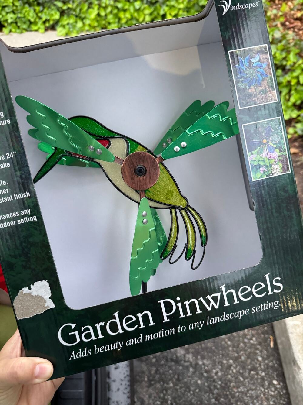 Green hummingbird metal wind sculpture with glittery finish #garden #windchime